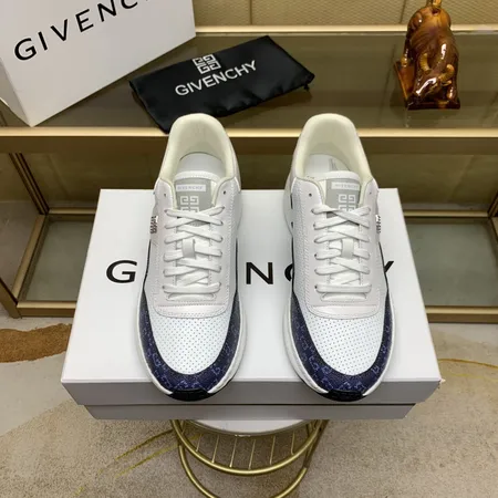 ジバンシィ スニーカー