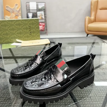 グッチ ビジネスシューズ