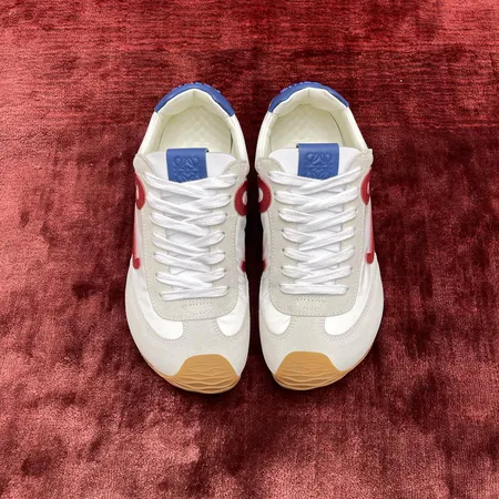 ロエベ スニーカー