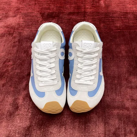 ロエベ スニーカー