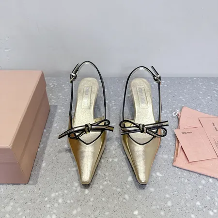 ミュウミュウ サンダル