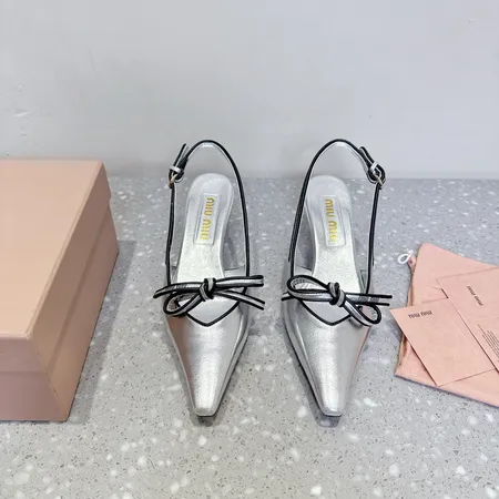 ミュウミュウ サンダル