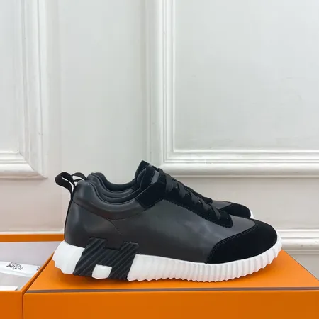 エルメス スニーカー