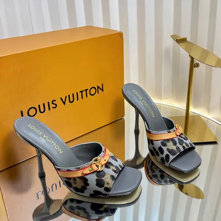 ルイヴィトン サンダル