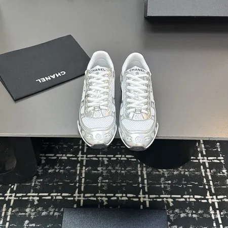 シャネル スニーカー