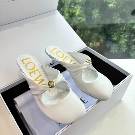 ロエベ サンダル