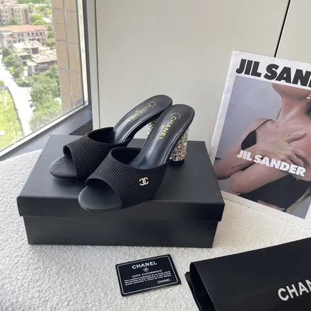 シャネル サンダル