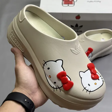 アディダス スリッパ