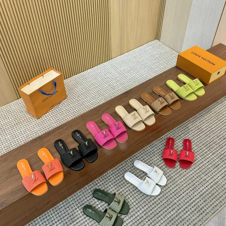 ルイヴィトン スリッパ