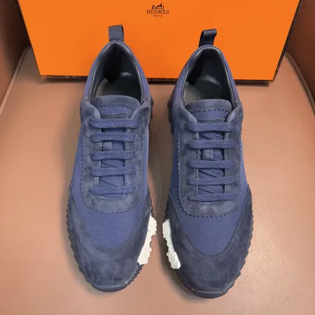 エルメス スニーカー