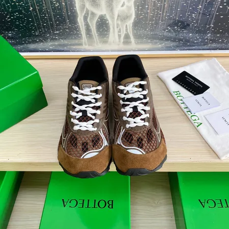 ボッテガ ヴェネタ スニーカー