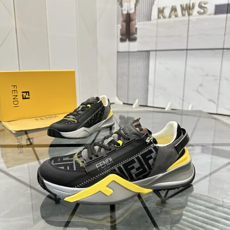 フェンディ スニーカー