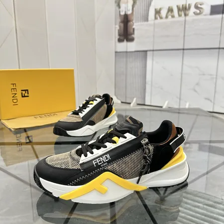 フェンディ スニーカー