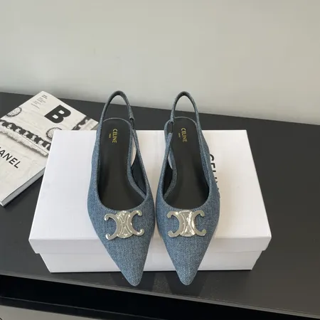 セリーヌ サンダル