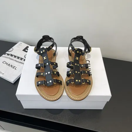 セリーヌ サンダル