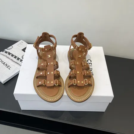 セリーヌ サンダル