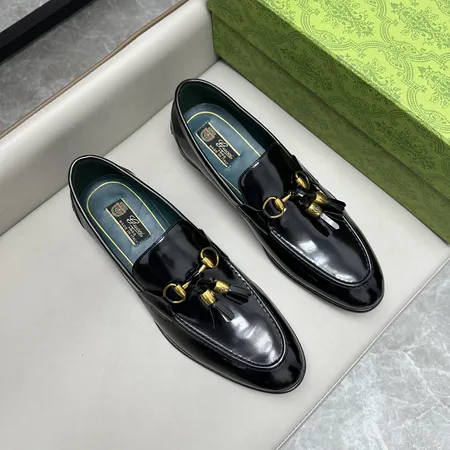 グッチ ビジネスシューズ