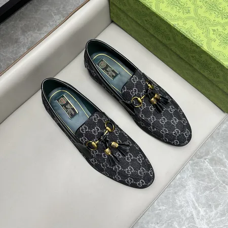 グッチ ビジネスシューズ