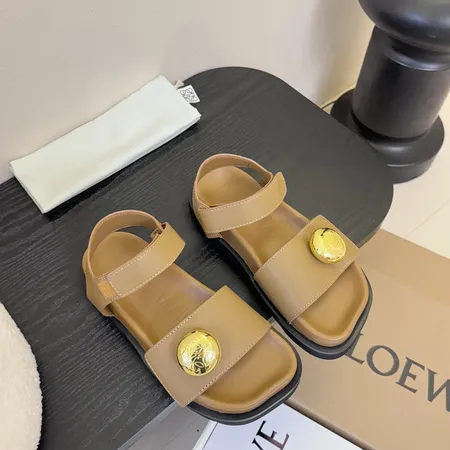 ロエベ サンダル