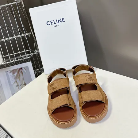 セリーヌ サンダル