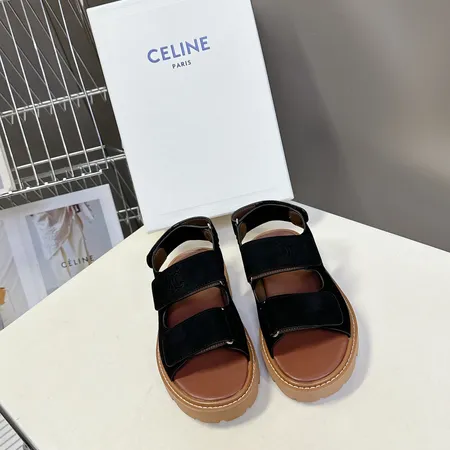 セリーヌ サンダル