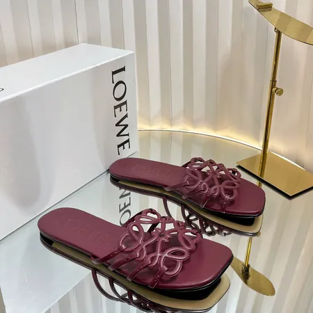 ロエベ スリッパ