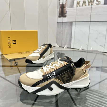フェンディ スニーカー