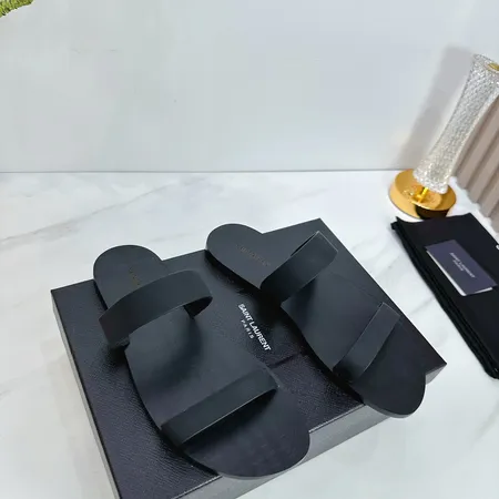 イブサンローラン スリッパ