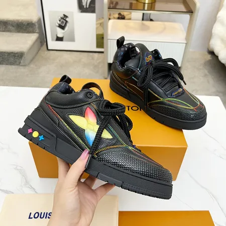 ルイヴィトン カジュアルシューズ