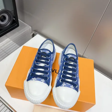 ルイヴィトン カジュアルシューズ