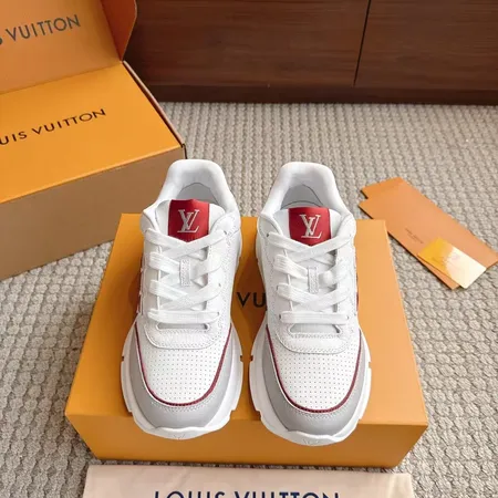 ルイヴィトン スニーカー