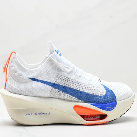 ナイキ スニーカー