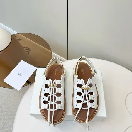 セリーヌ サンダル