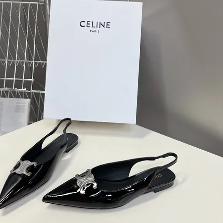 セリーヌ サンダル