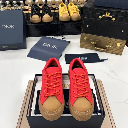 ディオール カジュアルシューズ