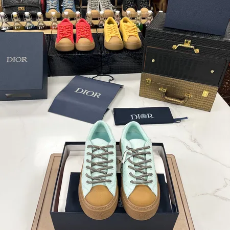 ディオール カジュアルシューズ