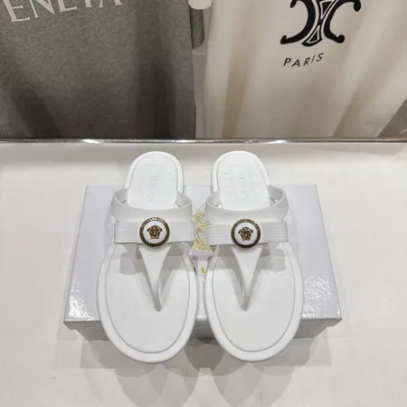 ヴェルサーチ スリッパ