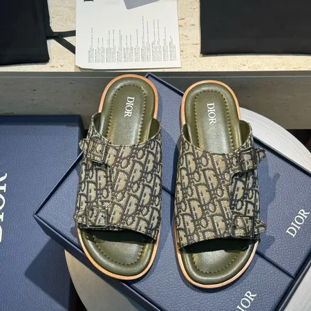 ディオール スリッパ
