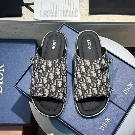 ディオール スリッパ
