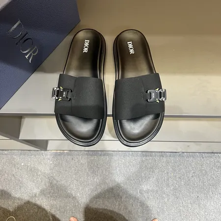 ディオール スリッパ