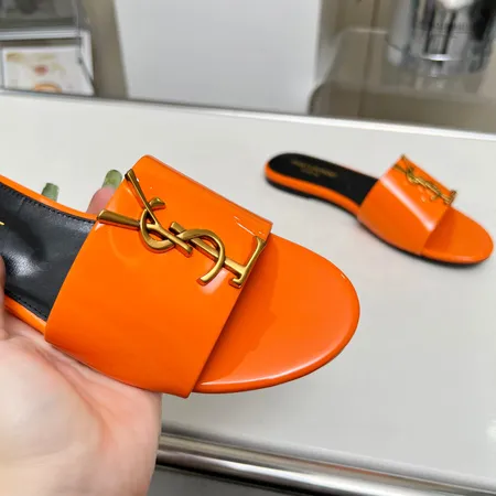 イブサンローラン スリッパ