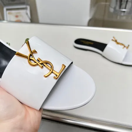 イブサンローラン スリッパ