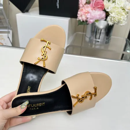 イブサンローラン スリッパ