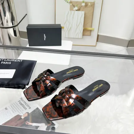 イブサンローラン スリッパ