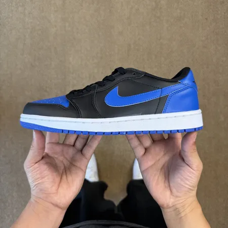 ナイキ ビジネスシューズ