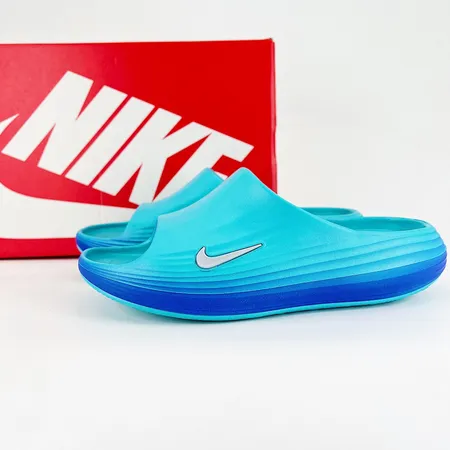 ナイキ スリッパ