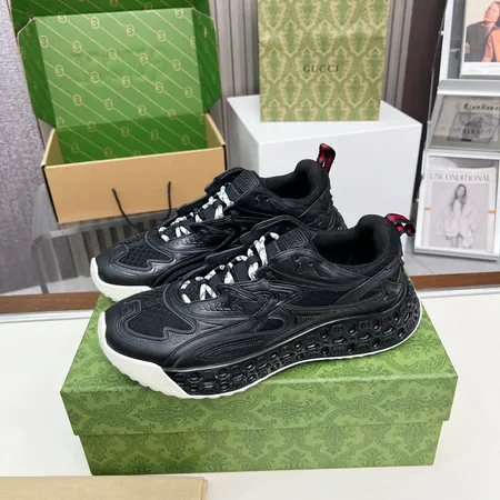 グッチ スニーカー