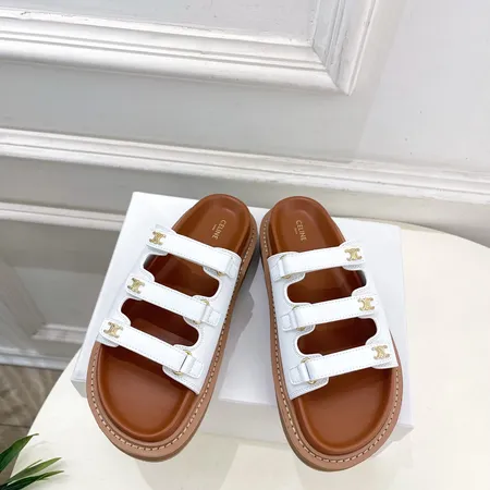 セリーヌ スリッパ