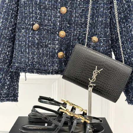 イブサンローラン サンダル