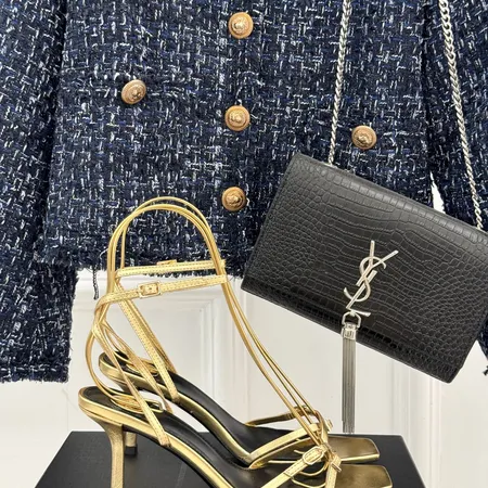 イブサンローラン サンダル